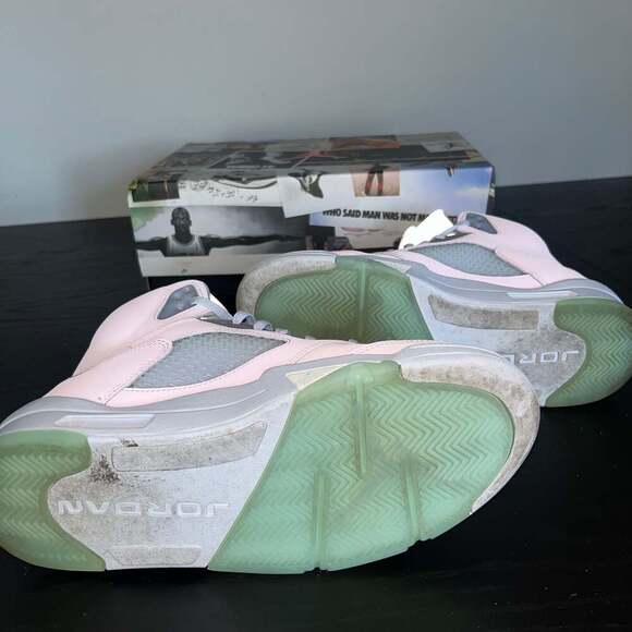 Air Jordan 5 Retro SE Easter Regal Pink (2022) - Picture 5 of 7